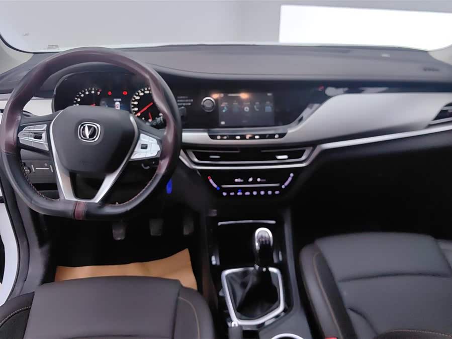 Changan CS35 Plus 2019 imagen de coche #13