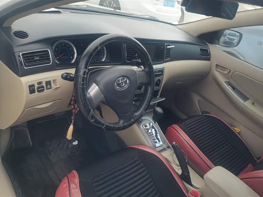 Toyota Corolla (Classic) 2015 car image #13