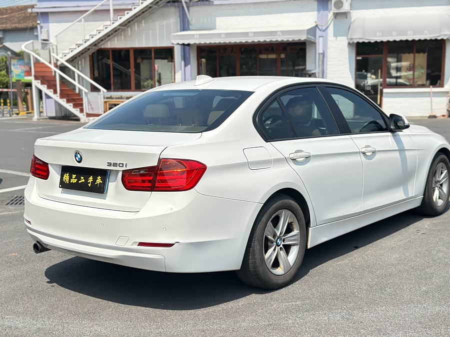 BMW 3 Series (Imported) 2012 صورة سيارة #13