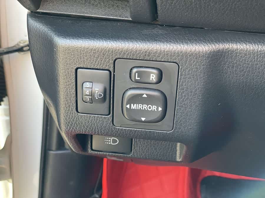 Toyota Yaris L Zhixiang 2018 immagine di auto #13