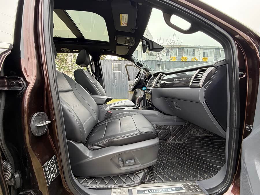Ford Everest 2018 car image #13