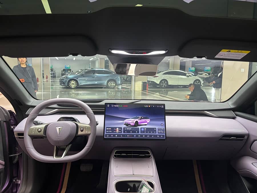 Deepal L06 2025 imagen de coche #13