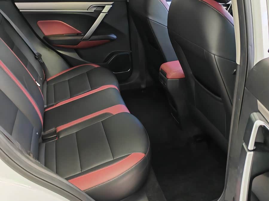 GEELY Coolray 2022 car image #13