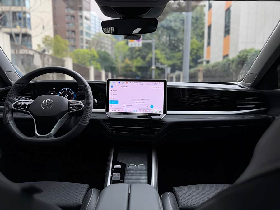 Volkswagen Passat 2025 car image #13