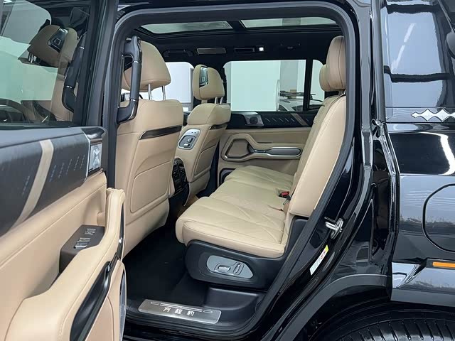 FangChengBao Leopard 8 2024 immagine di auto #13