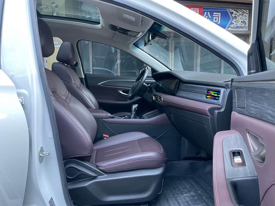 Jetour X90 PLUS 2025 #13 Jetour X90 PLUS 2025 image de voiture #13