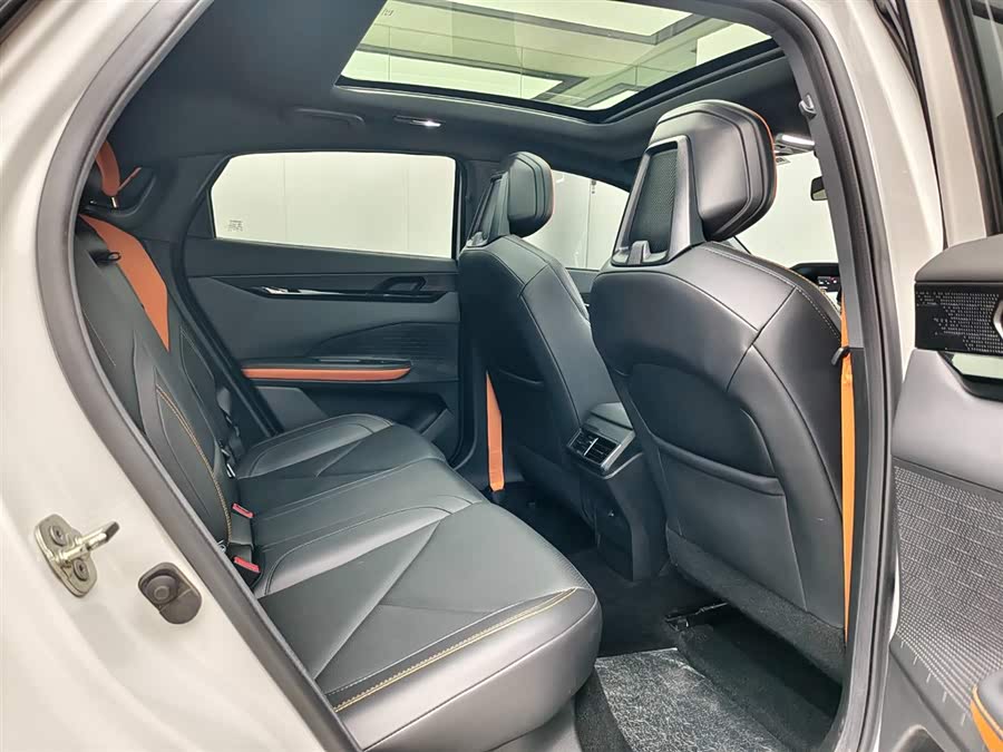 Changan UNI-V 2023 immagine di auto #13