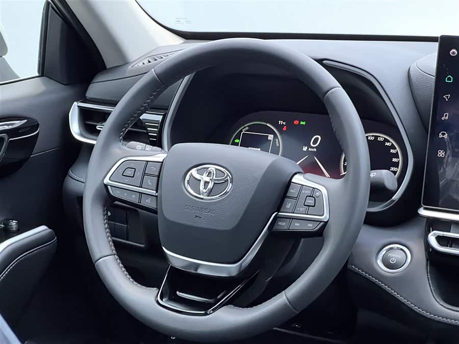 Toyota Highlander 2026 car image #13