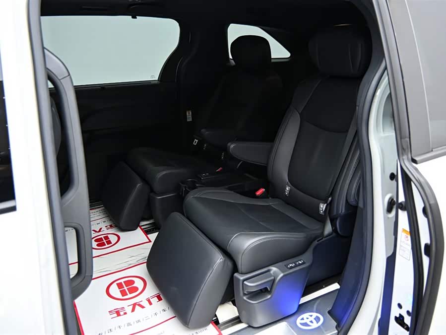 丰田 赛那SIENNA 2022 汽车图片 #13