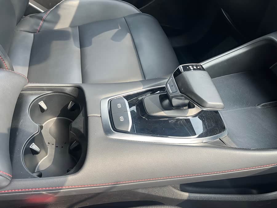 MG 5 2024 car image #13