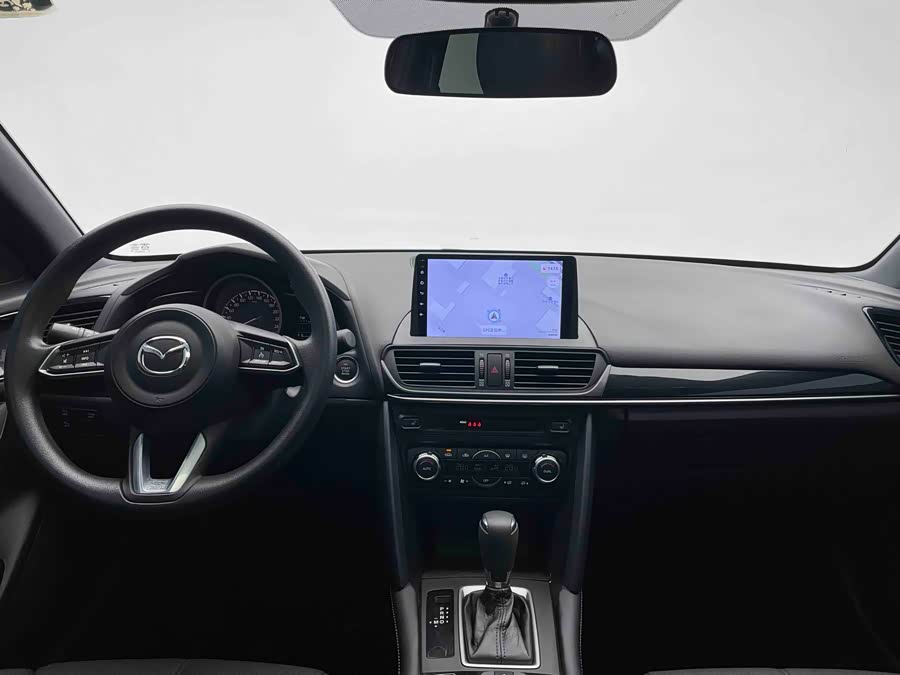 Mazda CX-4 2023 car image #13