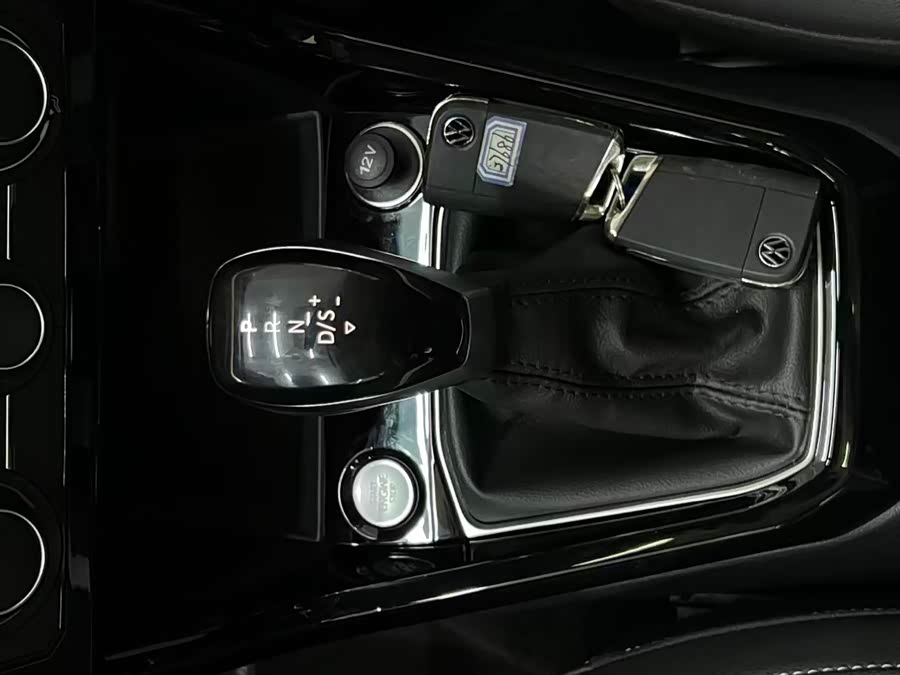 Volkswagen Tacqua 2022 car image #13