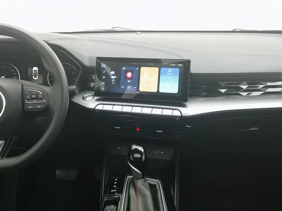 MG 5 2024 car image #13