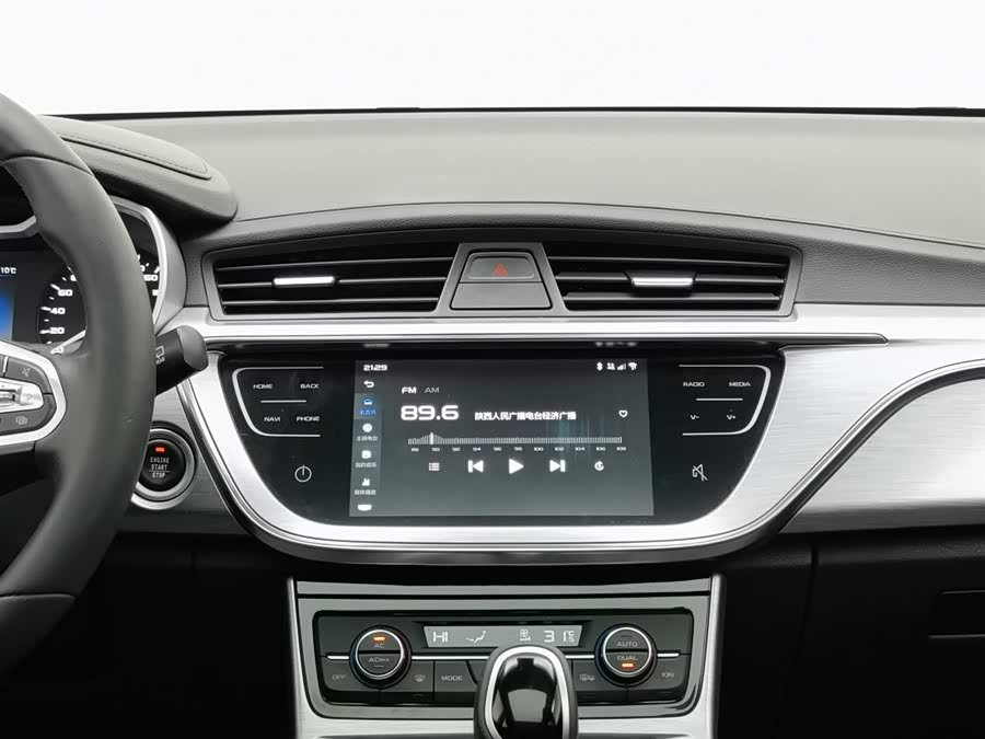 GEELY Emgrand GS 2019 car image #13