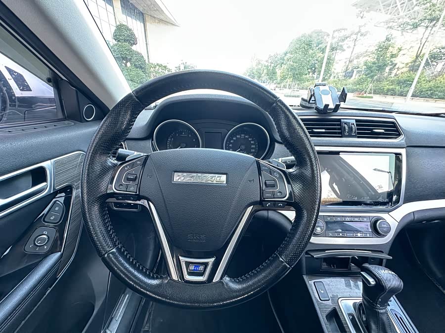 Haval H6 Coupe 2016 imagem de carro #13