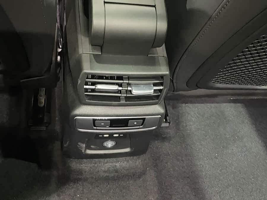 奥迪 奥迪Q4 e-tron 2022 汽车图片 #13