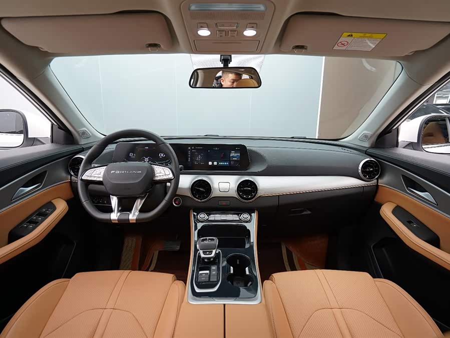 T5 EVO 2024 car image #13
