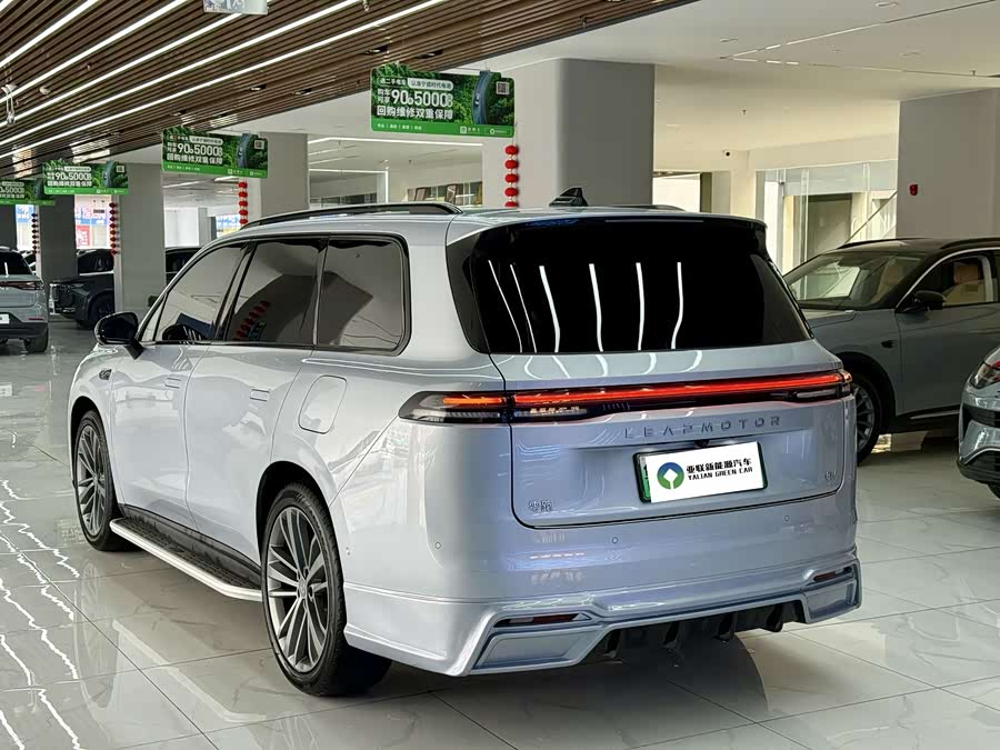 零跑汽车 零跑C16 2024 汽车图片 #13