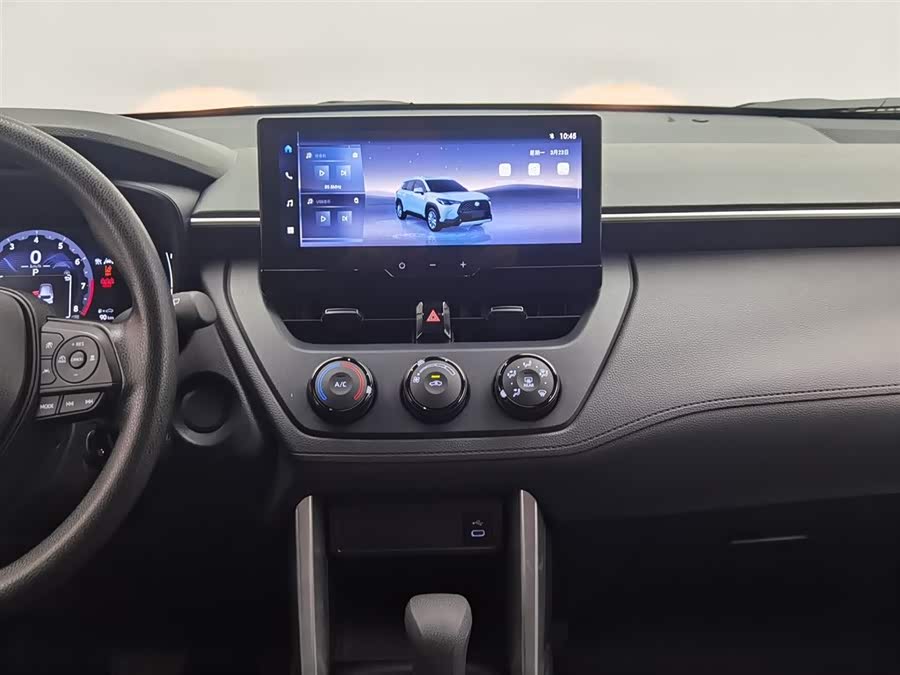 Toyota Corolla Cross 2024 car image #13