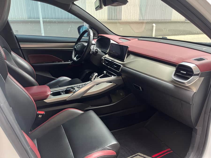 GEELY Coolray 2018 car image #13