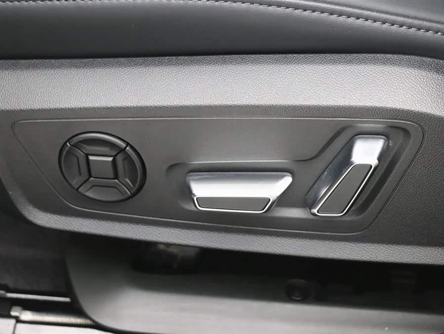 Audi A6L 2025 imagem de carro #13