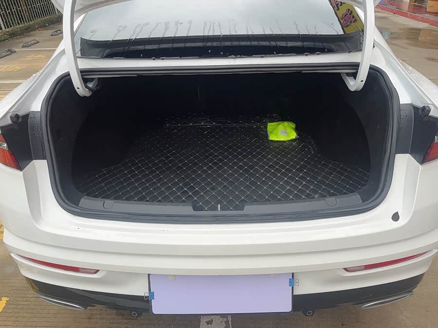 GEELY Preface 2021 изображение автомобиля #13