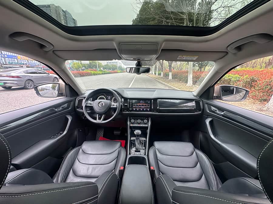 Skoda Kodiaq 2018 изображение автомобиля #13