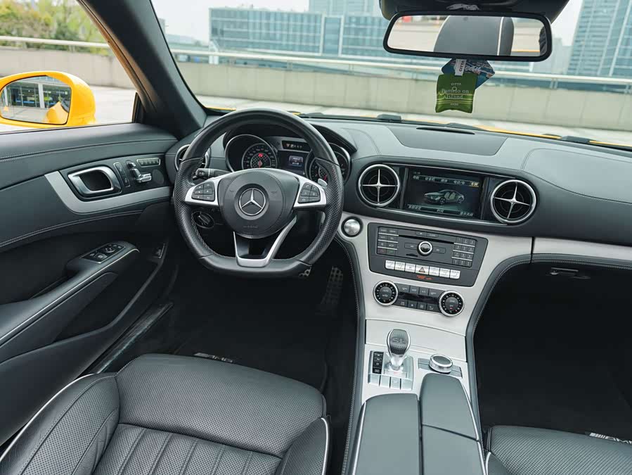 Mercedes-Benz SL Class 2017 car image #13