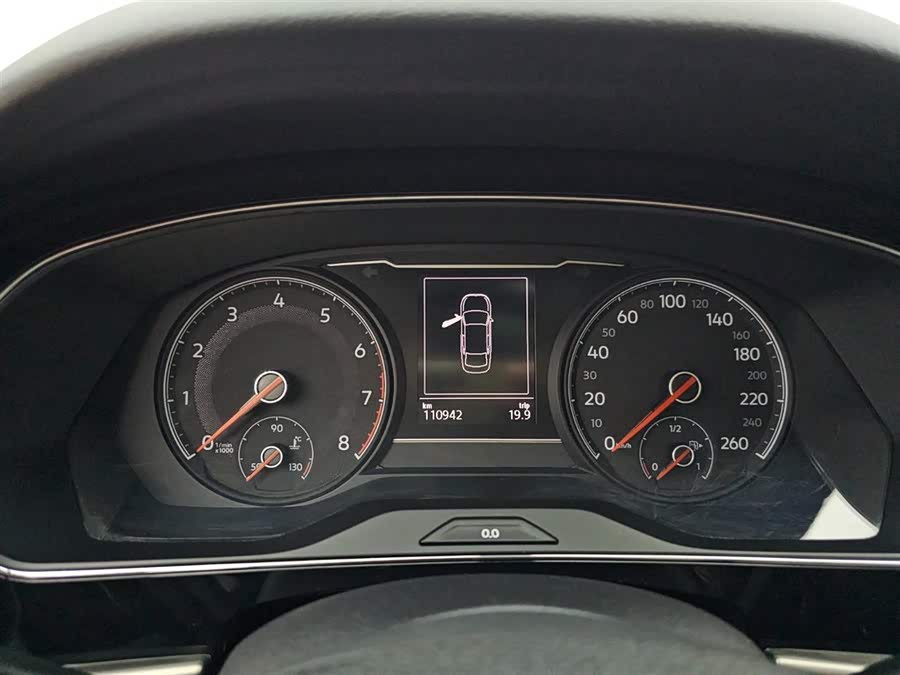 Volkswagen Passat 2021 car image #13