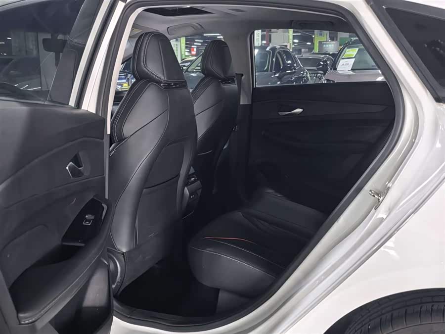 GEELY Binray 2022 car image #13