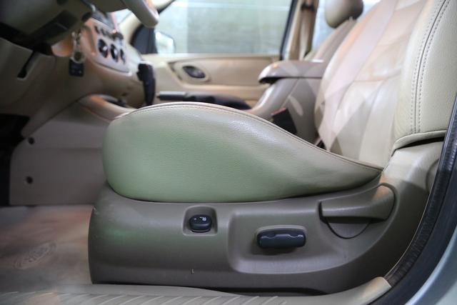 Ford Escape (Imported) 2006 car image #13