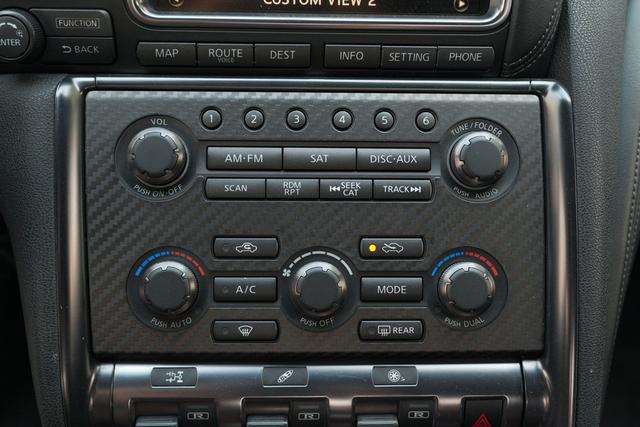 日产 日产GT-R 2013 汽车图片 #13