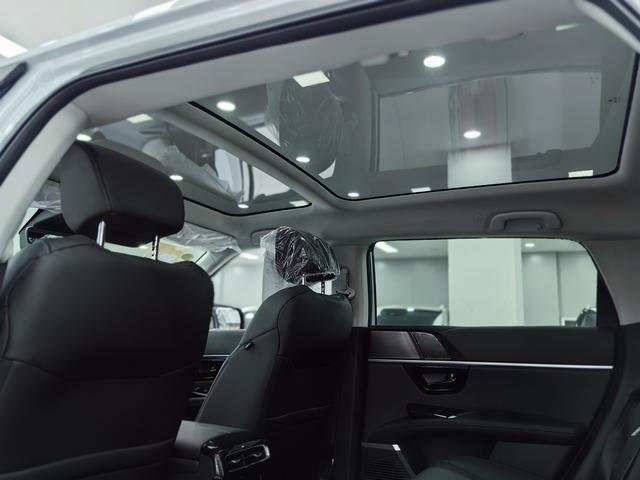 Honda P7 2025 #13 Honda P7 2025 car image #13