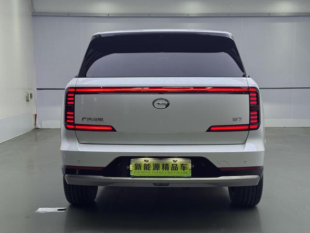 GAC Trumpchi Xiangwang S7 2025 car image #13