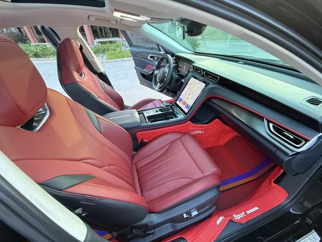 HongQi H6 2023 car image #13