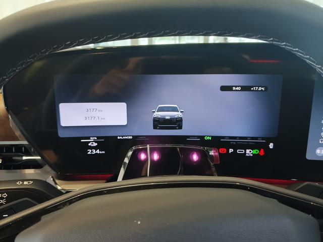 Audi Q6L Sportback e-tron 2025 car image #13