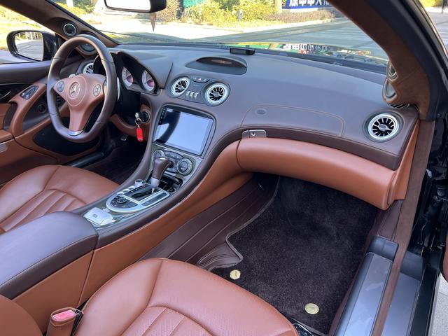 Mercedes-Benz SL AMG 2013 car image #13