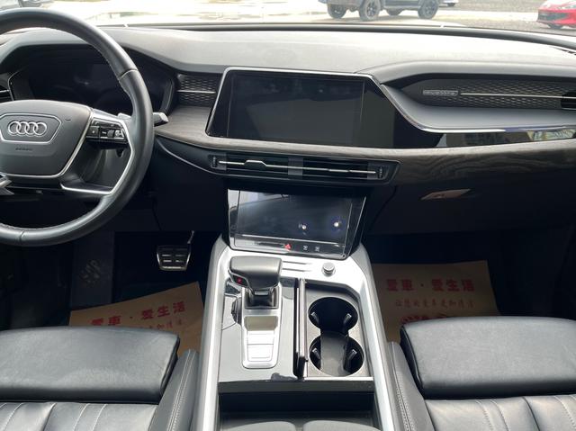 Audi Q6 2023 изображение автомобиля #13