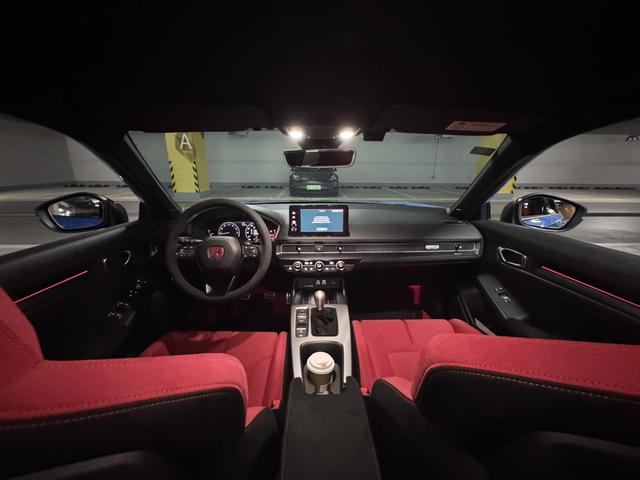 Honda Civic (Imported) 2025 car image #13