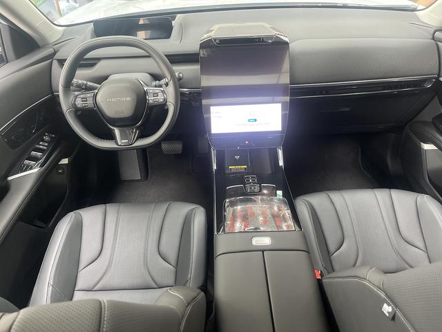 Honda P7 2025 #13 Honda P7 2025 imagen de coche #13