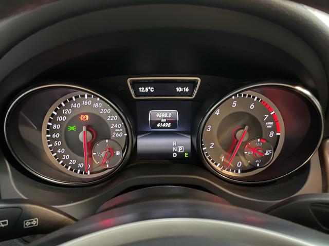 Mercedes-Benz GLA Class (Imported) 2015 #13 Mercedes-Benz GLA Class (Imported) 2015 car image #13