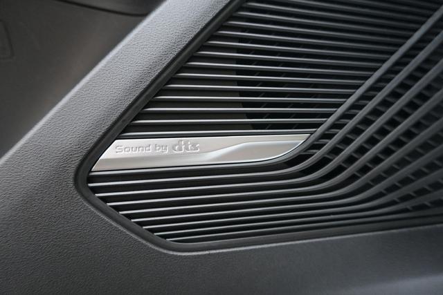 GEELY Emgrand L HiP 2024 immagine di auto #13