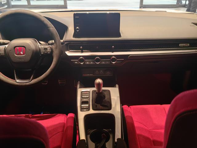 Honda Civic (Imported) 2025 car image #13