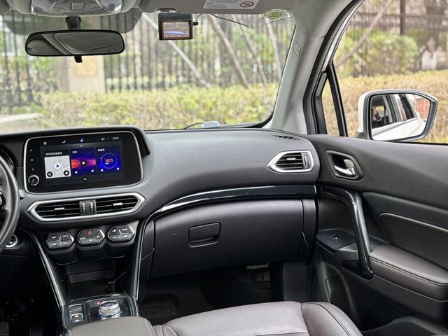 GAC ix4 2019 صورة سيارة #13