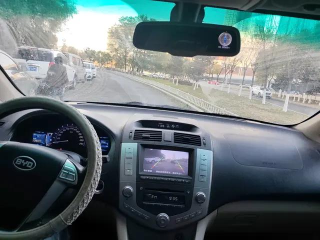 BYD S6 2012 car image #13