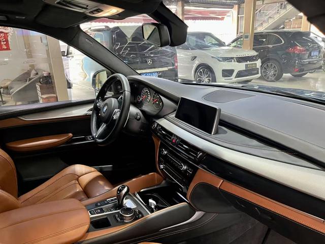 BMW X5 M 2016 car image #13