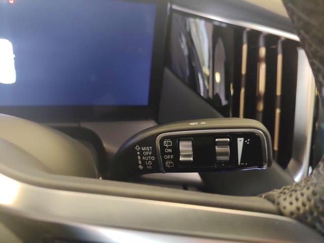 HongQi HS7 PHEV 2024 #13 HongQi HS7 PHEV 2024 car image #13