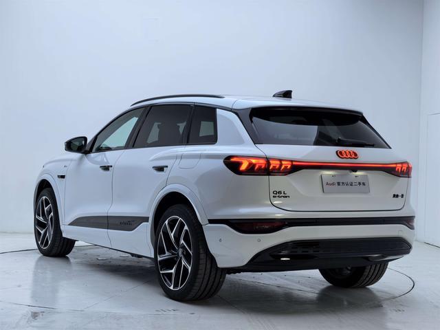 Audi Q6L Sportback e-tron 2025 #13 Audi Q6L Sportback e-tron 2025 car image #13