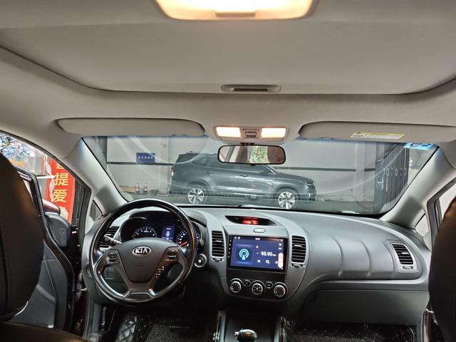 起亚 起亚K3 2015 汽车图片 #13