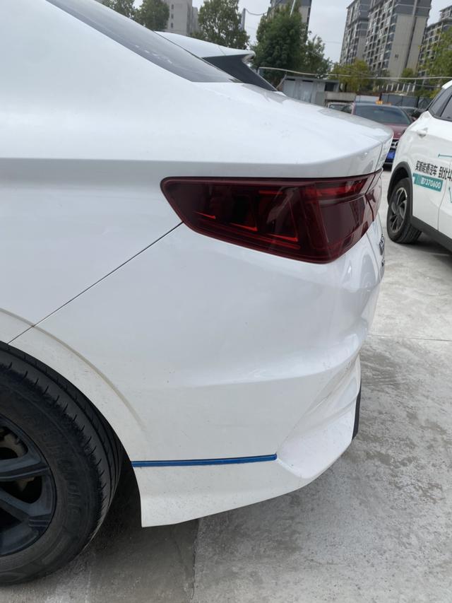 BYD e3 2022 #13 BYD e3 2022 car image #13